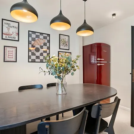 Modern Luxury & Close To Old Town Διαμέρισμα