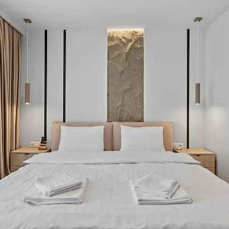 Modern Luxury & Close To Old Town Διαμέρισμα *