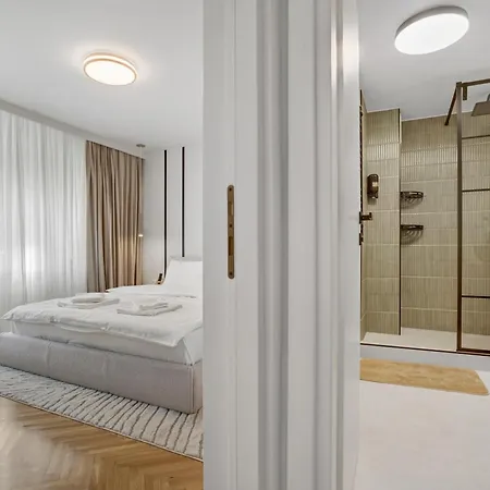 Modern Luxury & Close To Old Town *